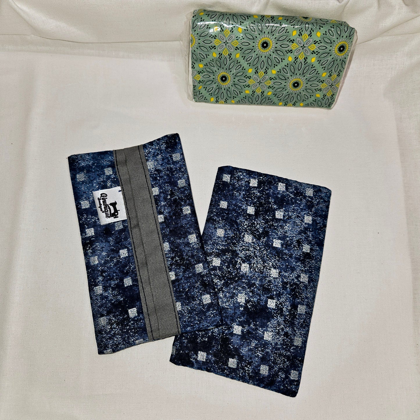 Indigo Dot Pocket Tissue Holder