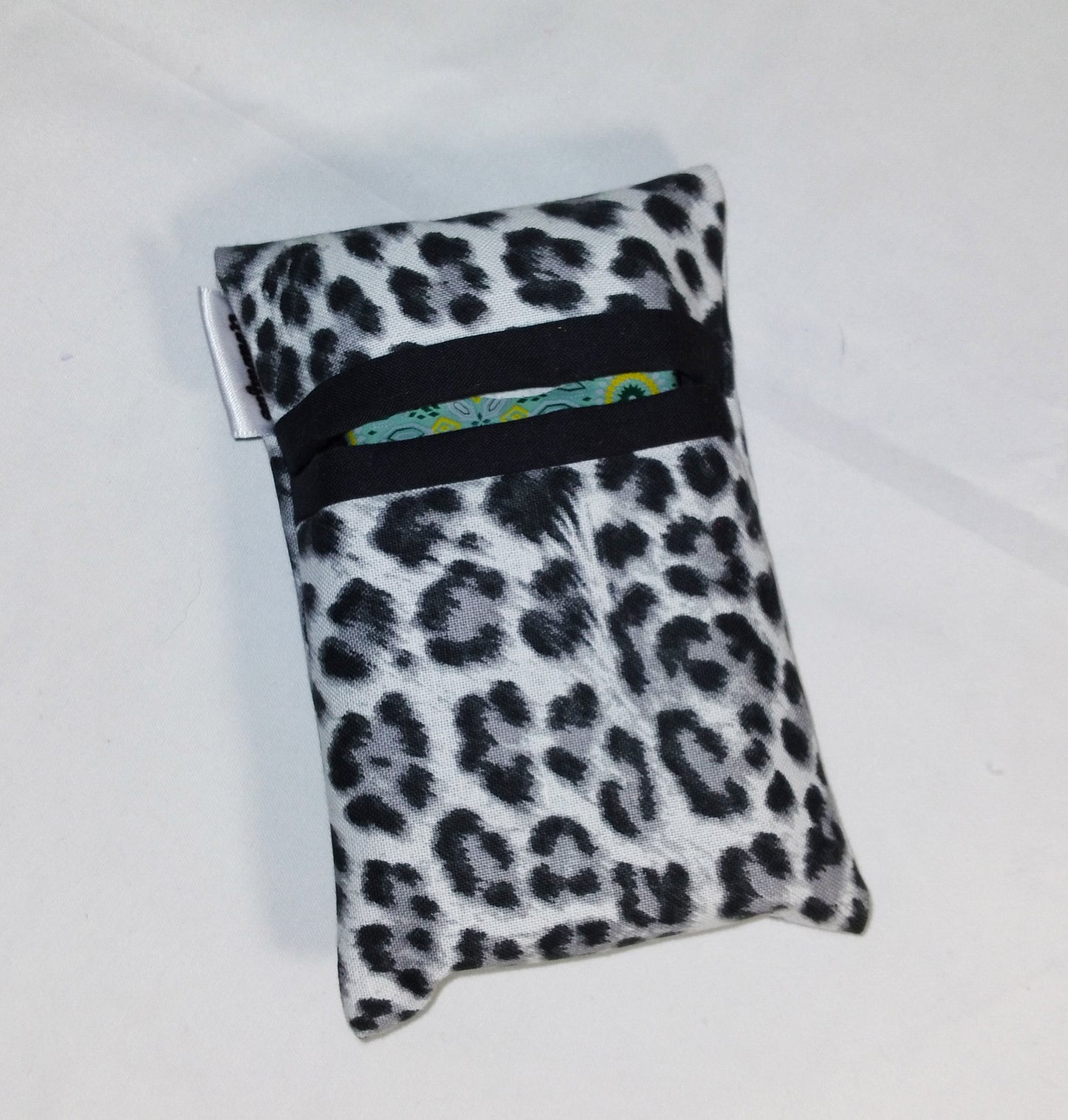 Pocket Tissue Holder