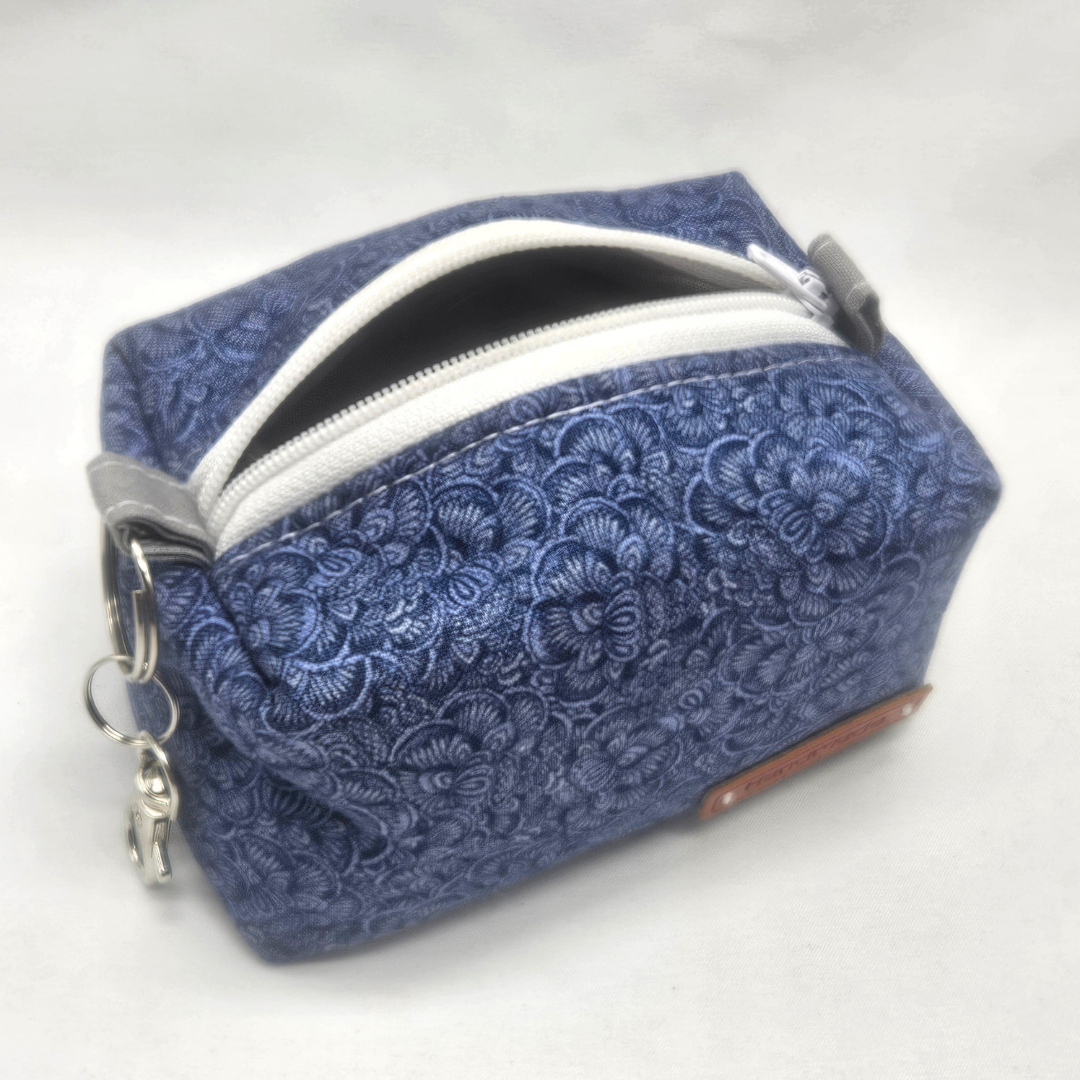 Paisley Breeze Mini Keychain Boxy Pouch